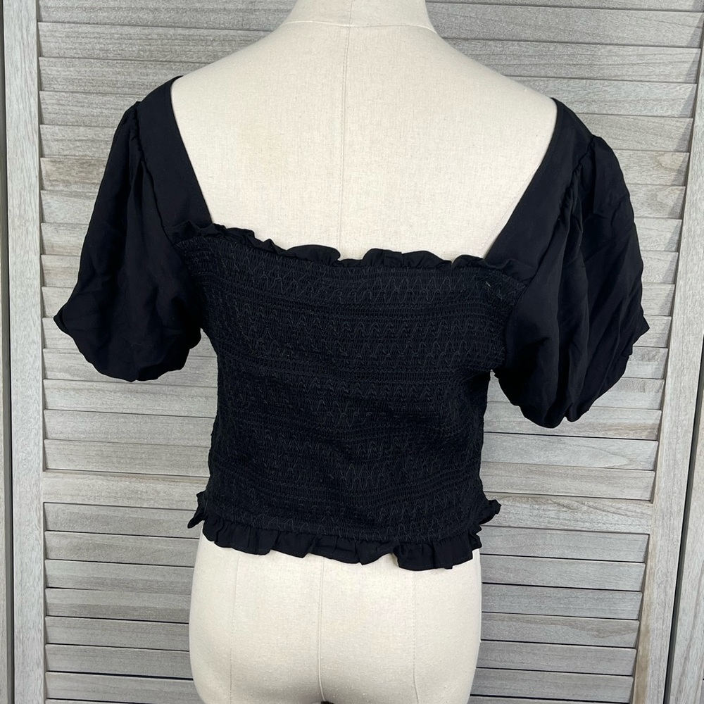 TORRID Challis Smocked Puff Sleeve Top Black-0 - Picture 2 of 3